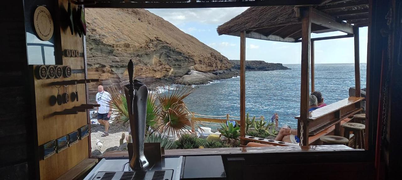 Stunning Lovely Flat With Pool And Strong Wi-Fi, 31 Arona  Kültér fotó